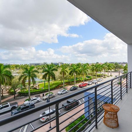 Cozy 1- 1 Bedroom Steps From Downtown Doral Park Μαϊάμι Εξωτερικό φωτογραφία