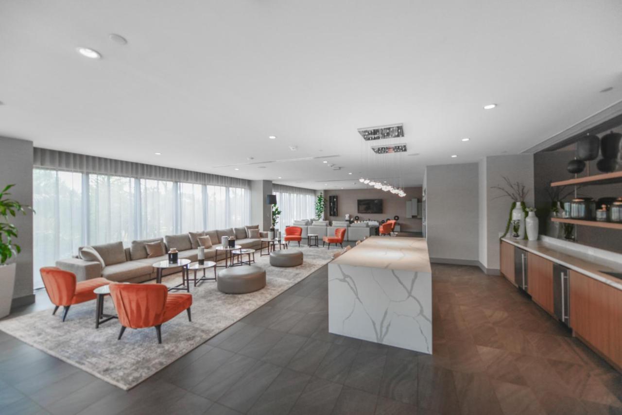 Cozy 1- 1 Bedroom Steps From Downtown Doral Park Μαϊάμι Εξωτερικό φωτογραφία