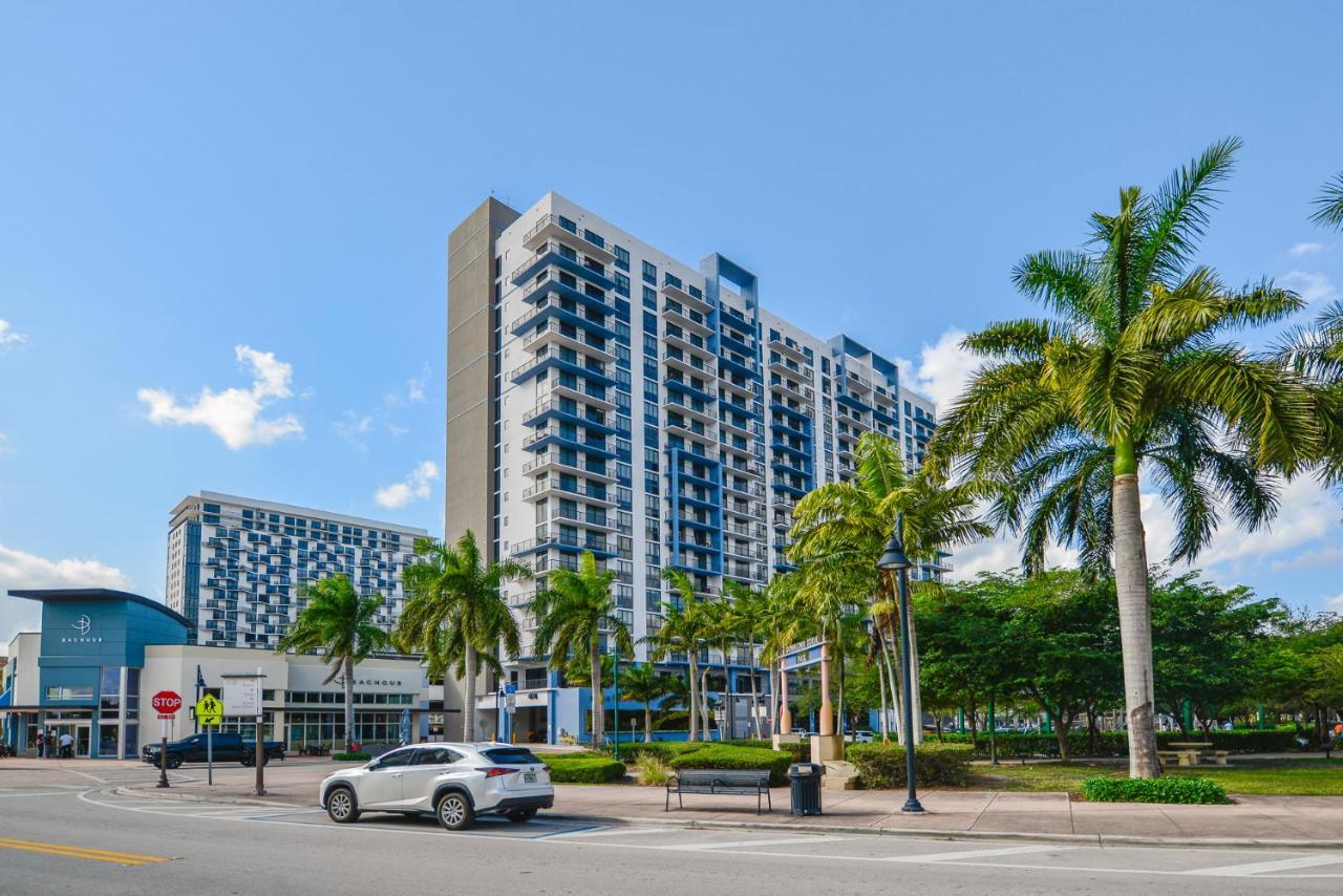 Cozy 1- 1 Bedroom Steps From Downtown Doral Park Μαϊάμι Εξωτερικό φωτογραφία